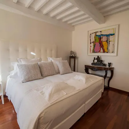 Dimora Di Arnolfo Hotel